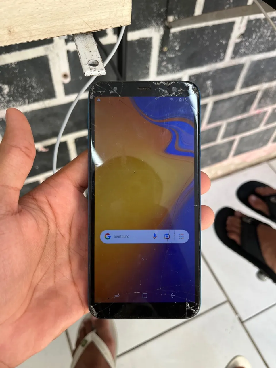 Celular Samsung J4 Core 18GB e 2RAM