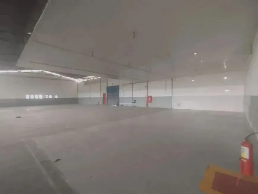 ALUGO GALPÃO COM 1.374M2 NO CONDOMINIO DISTRITO 1
