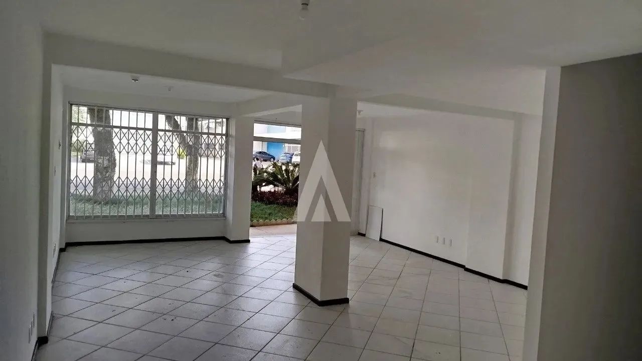 Sala Comercial à venda no bairro América em JOINVILLE, por R$ 270.000.00.