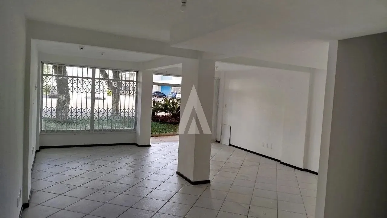 Sala em JOINVILLE, no bairro América, à venda.