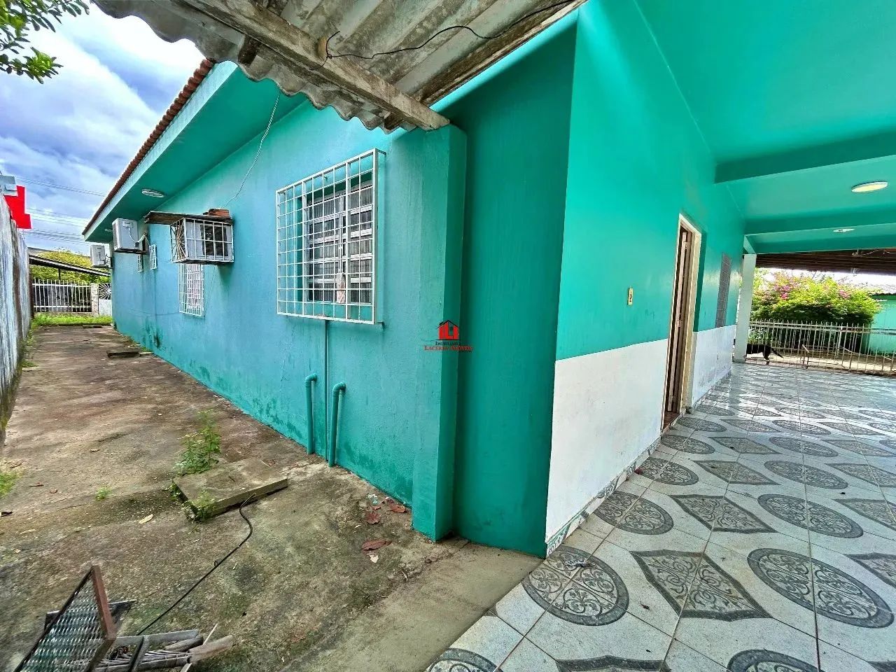 Casa no  Novo Aleixo/ 750m², imóvel de esquina/ 750m², imóvel de esquin