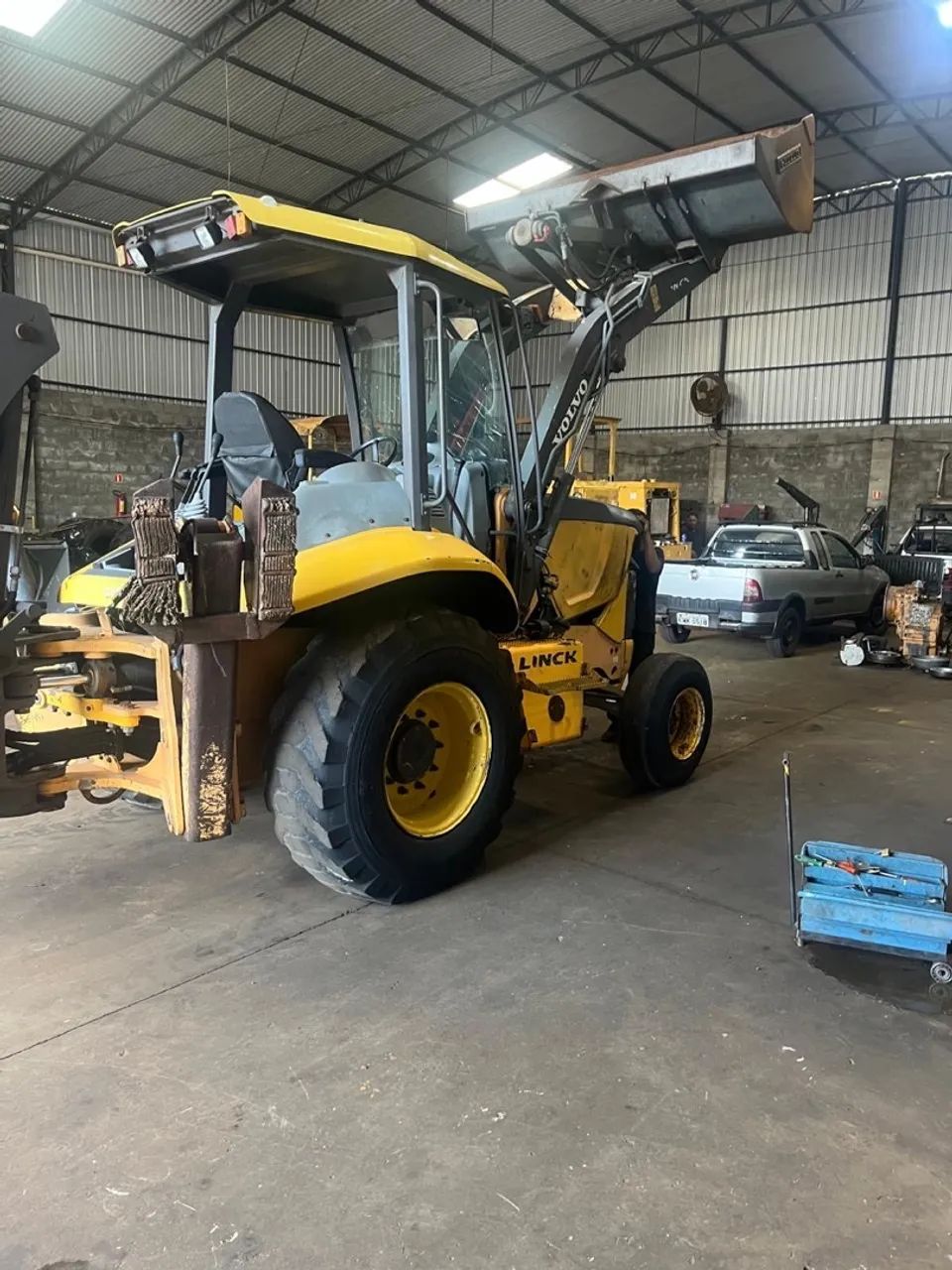 Retroescavadeira volvo BL 60 2011 - Foto 3