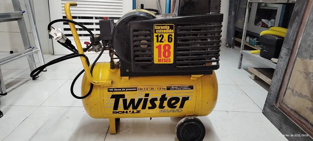 VENDO COMPRESSOR SEMI-NOVO