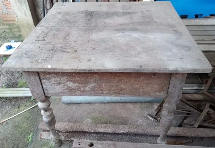 Mesa antiga quadrada - Foto 4