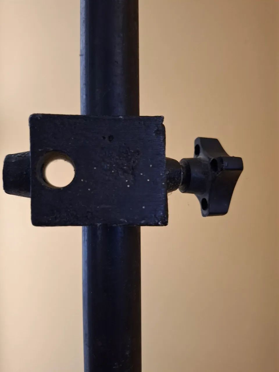 Tripé para iluminação de estúdio com rodízios  - Foto 3