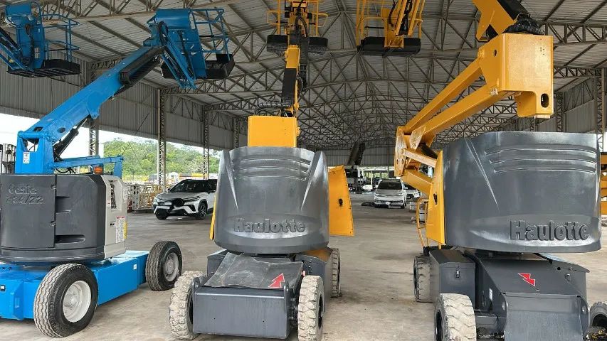 Plataformas Elevatória Genie e Haulotte