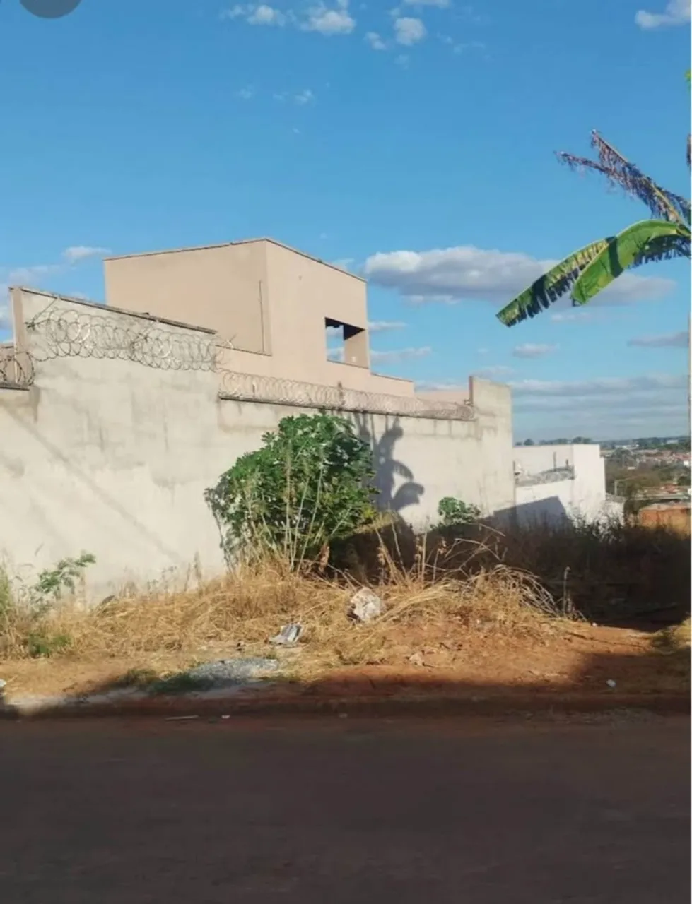 Vendo agio lote no residencial San Marino