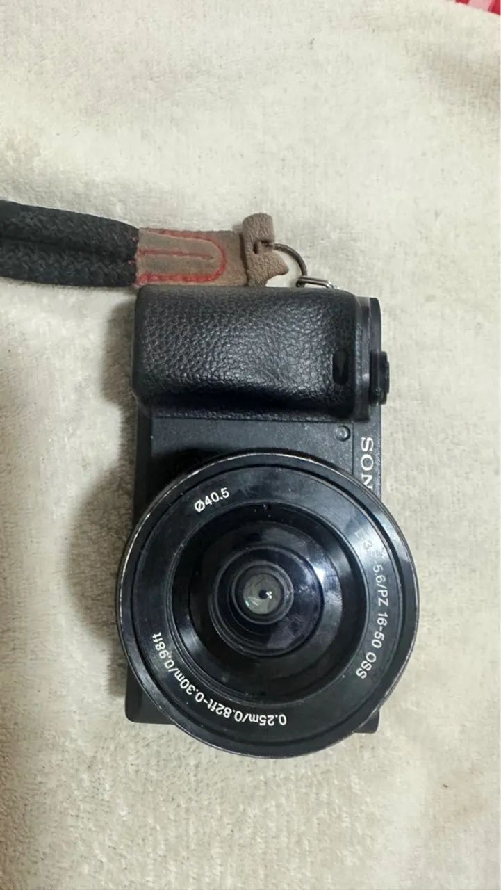 Câmera Sony A6400 