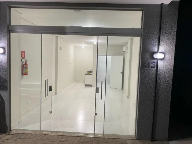 Sala comercial para locação com 31,14m², bairro Pioneiros Catarinenses, Cascavel/PR