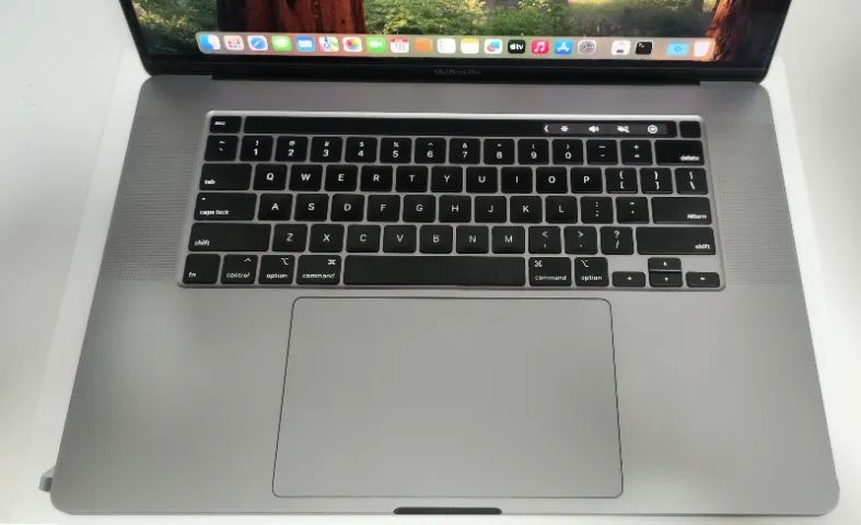 MacBook Pro 2019 16" - Foto 3