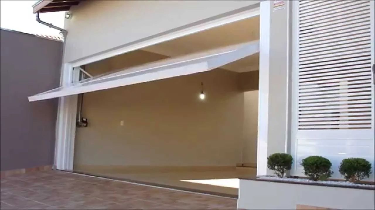 Porta de garagem basculante em alumínio( fabricação)