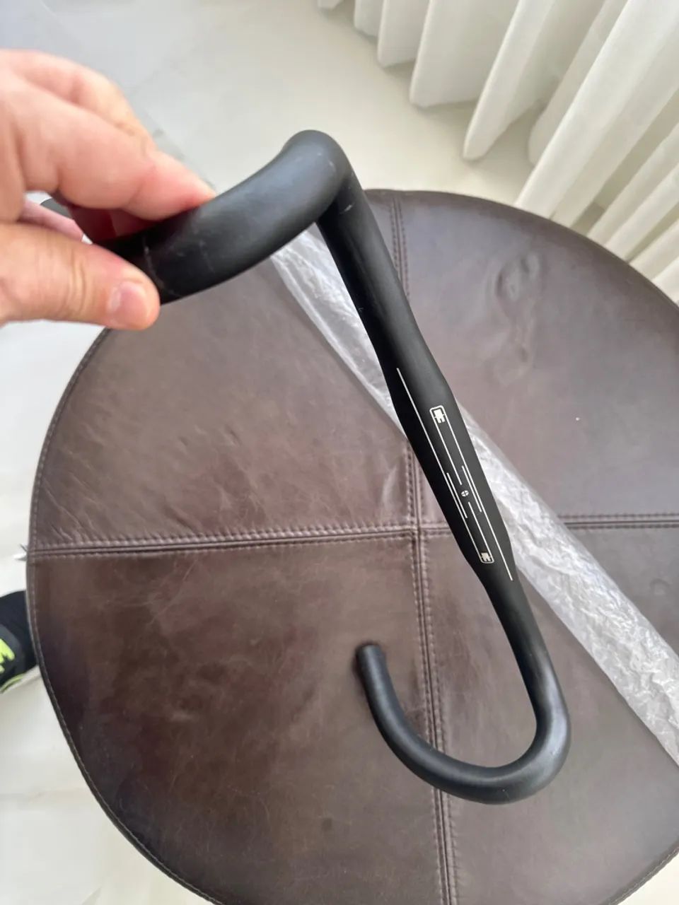 Guidão: Cannondale C3, butted 6061 Alloy, Compact - Foto 2