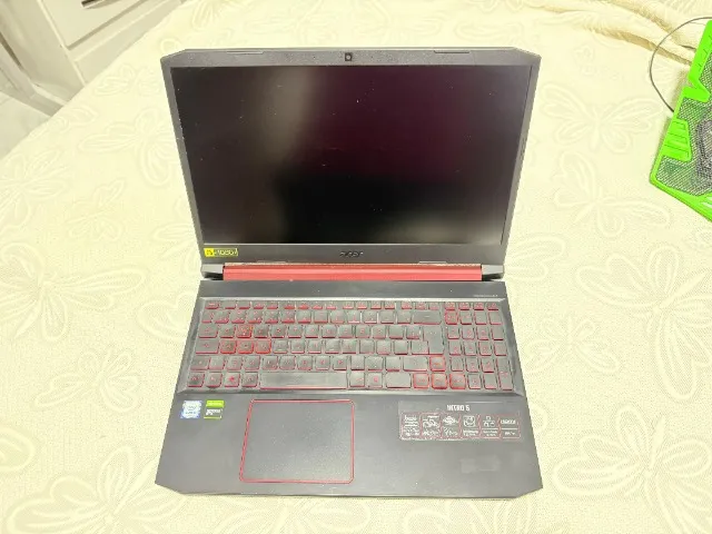 Acer Nitro 5 i5-9300h