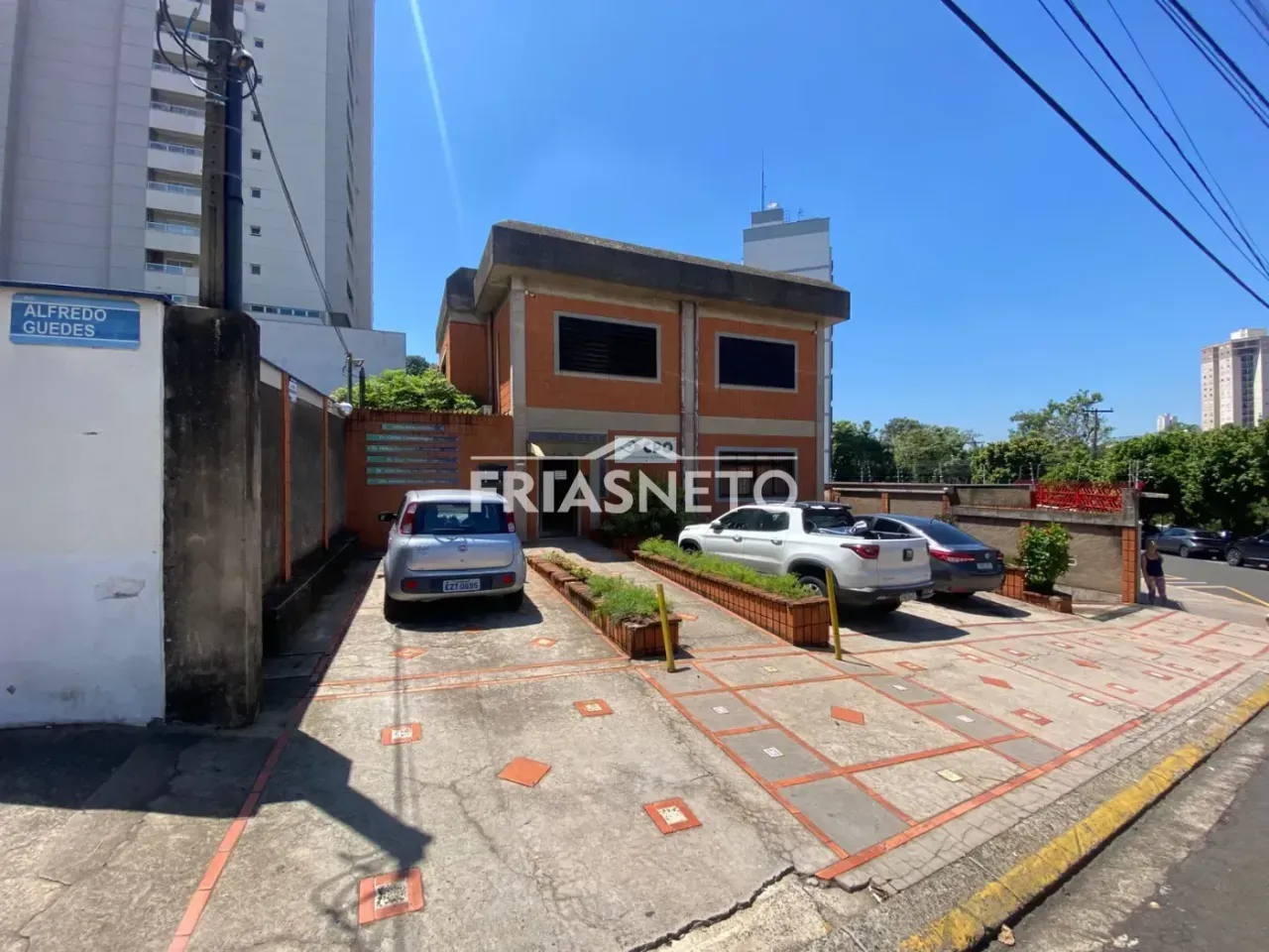 Sala Comercial para alugar em Piracicaba próximo à Santa Casa