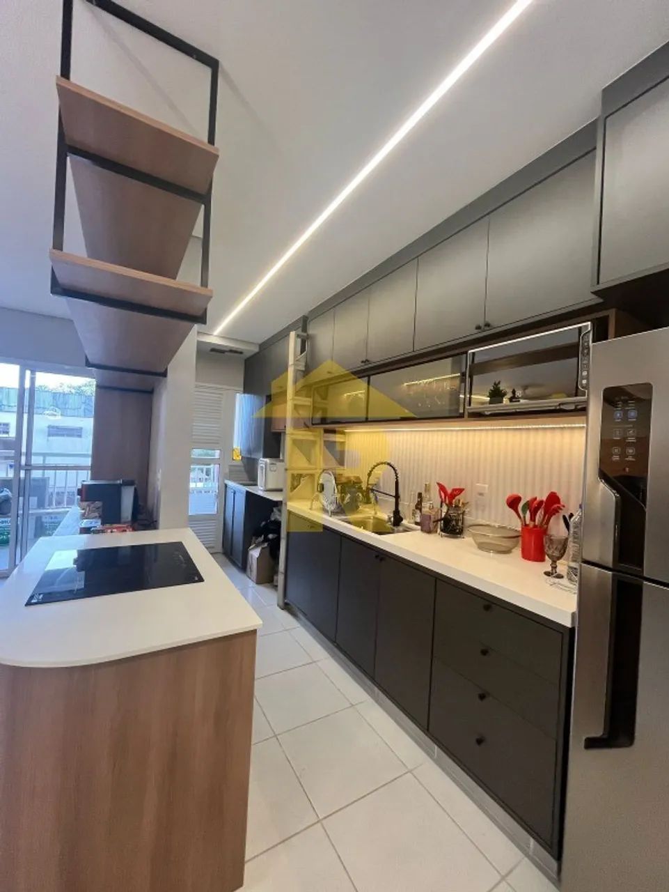 Apartamento à venda em São José do Rio Preto-SP, Vila Redentora: 2 quartos, 1 suite, 2 sal