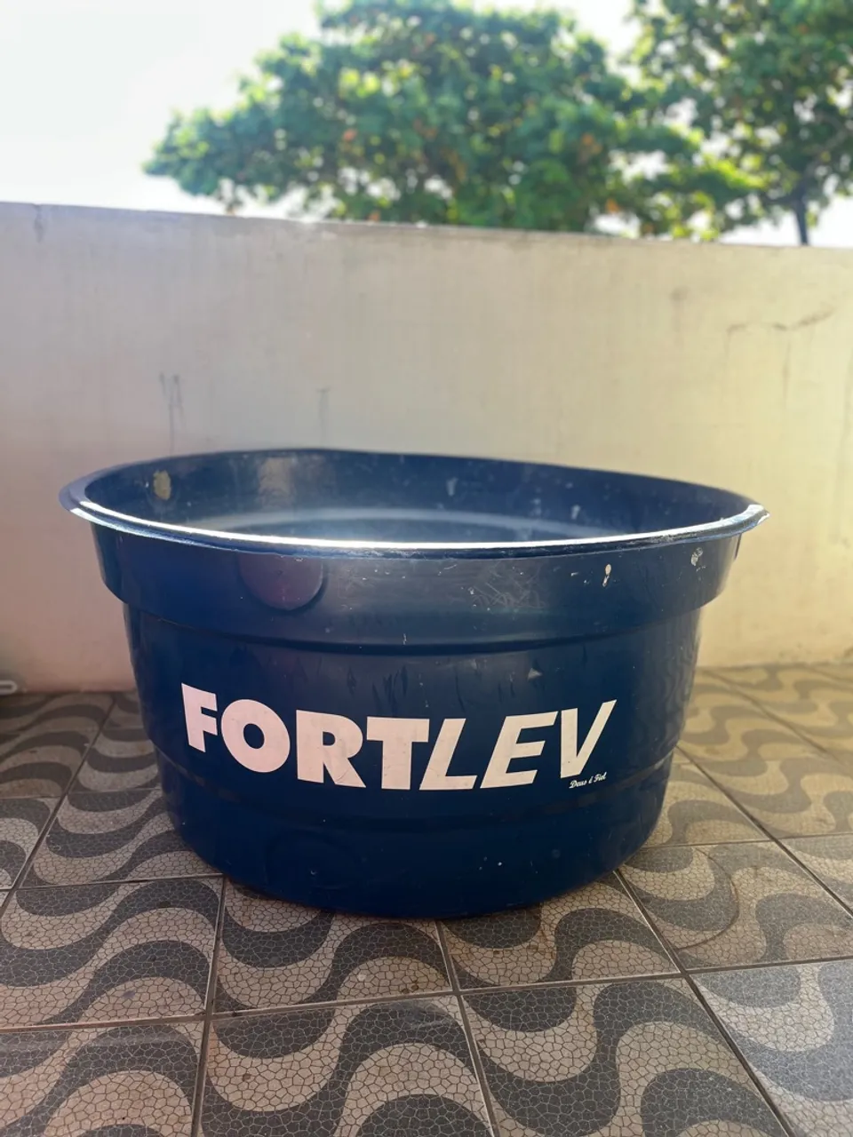 Caixa d'água FORTLEV (leia a descrição)