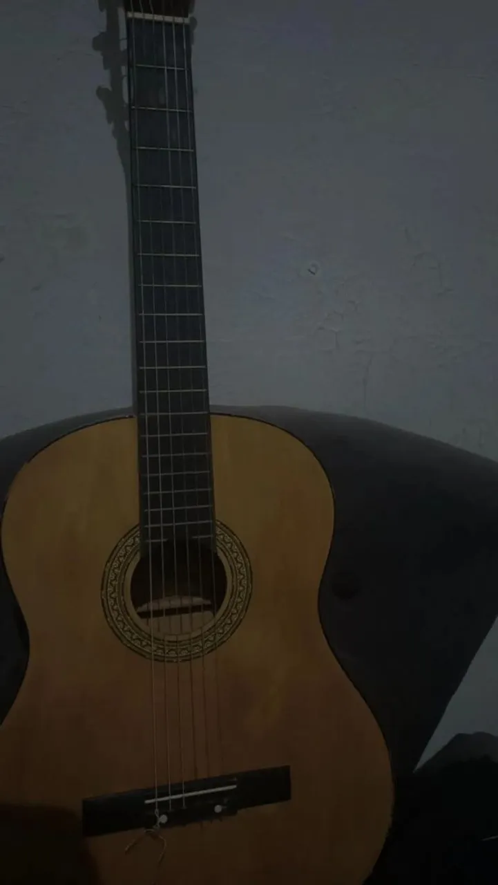 Violão Acústico em Ótimo Estado