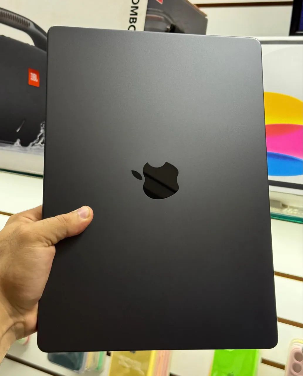 Macbook pro m5 14 polegadas 16gb / 1tb novo SEM USO apenas 1 dia de ativação ( 16 / 1 tb ) - Foto 4