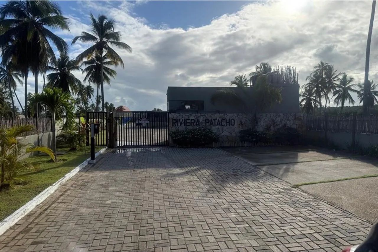 Casa com piscina em São Miguel dos Milagres, AL