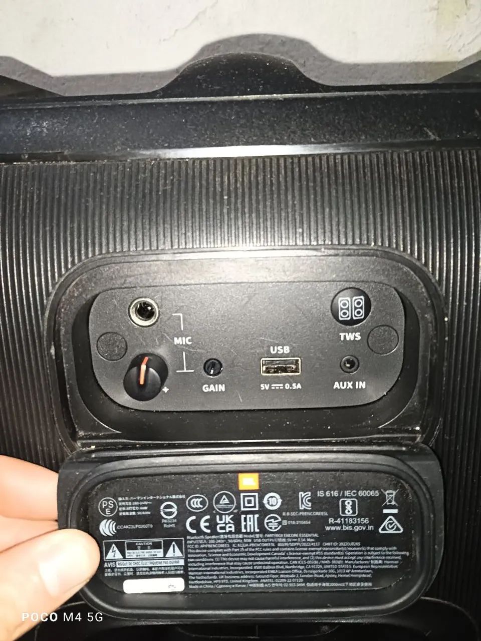 JBL - Foto 3