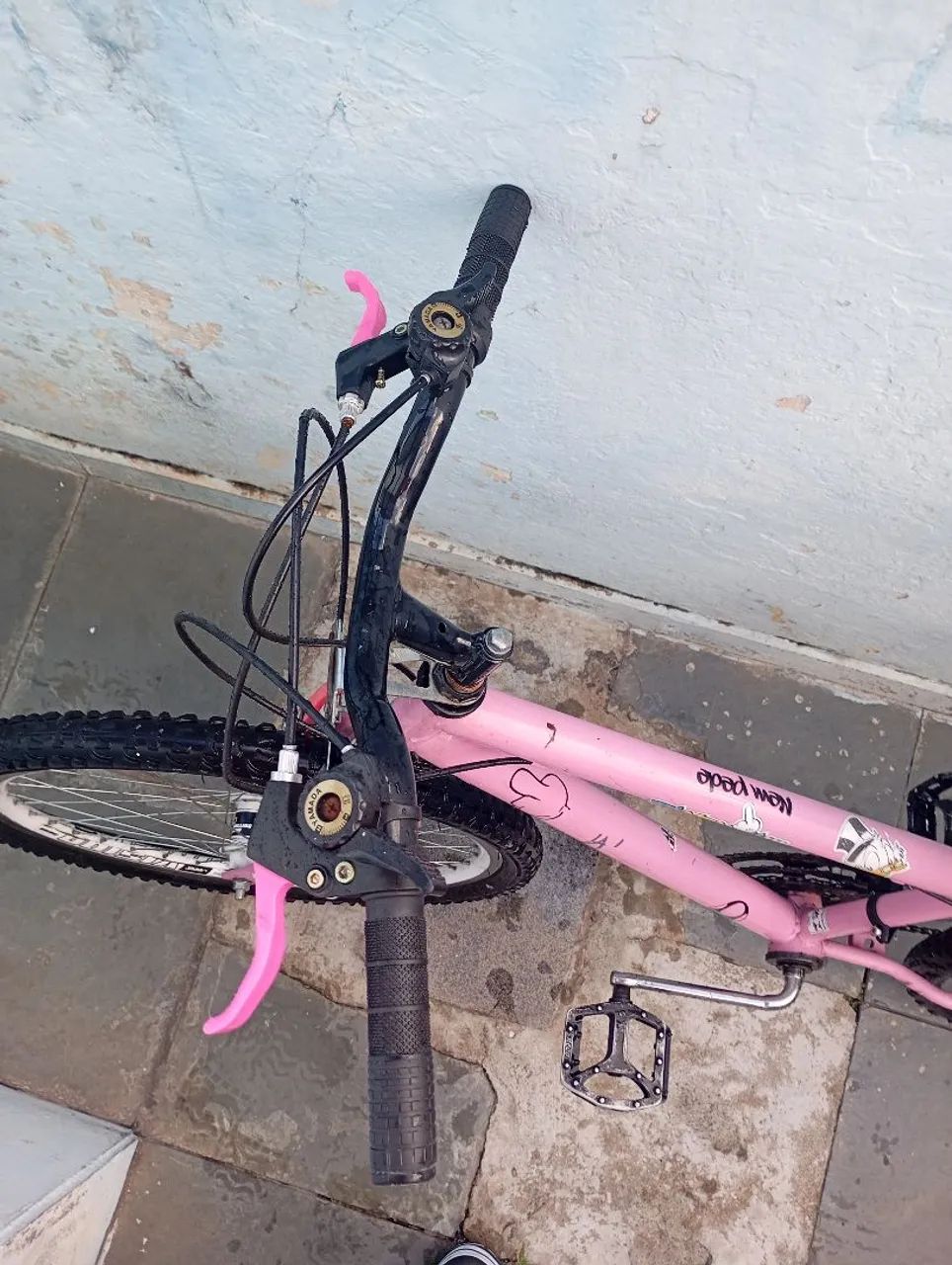 Bicicleta Rosa aro 24 - Foto 5