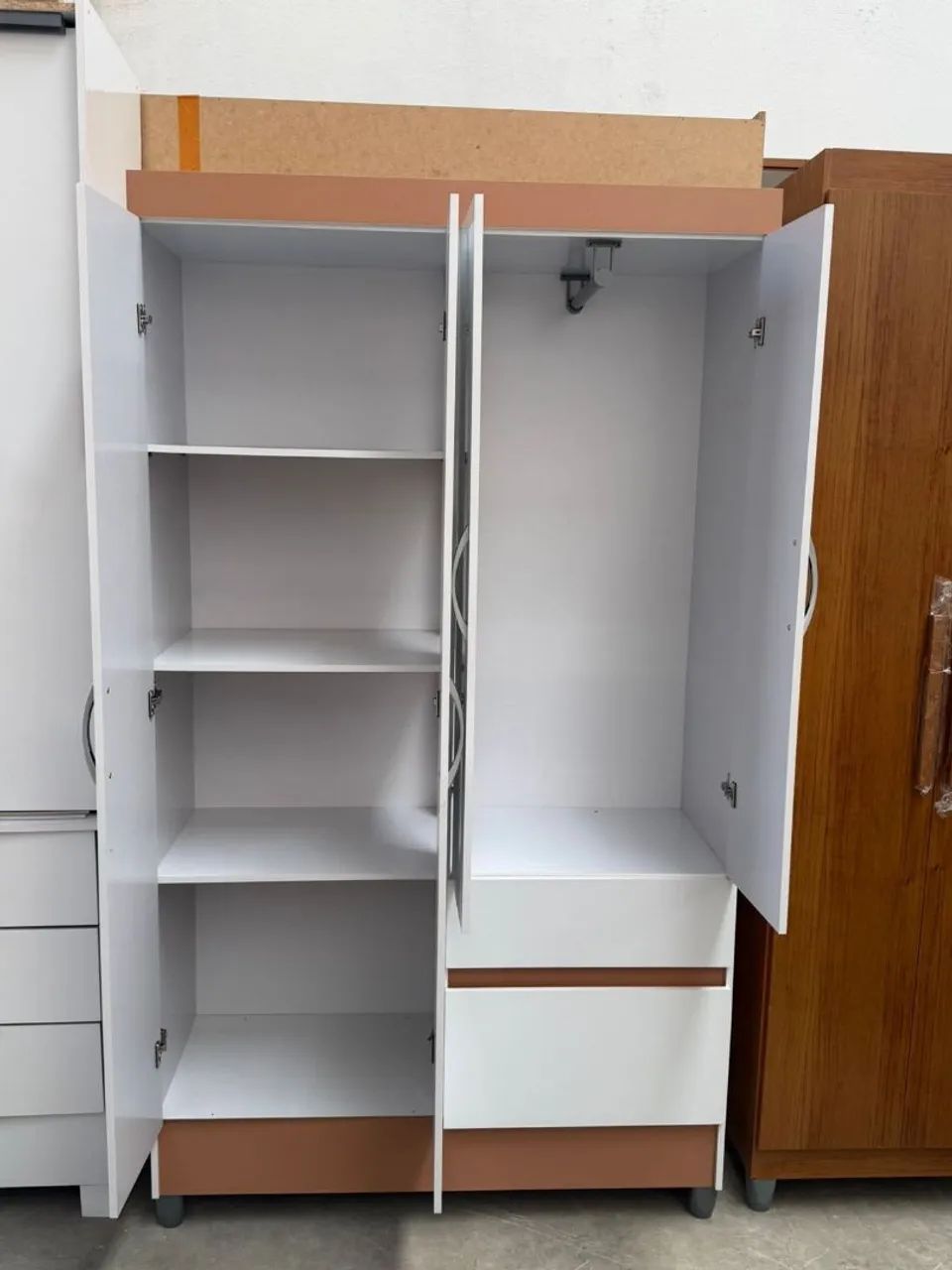 Guarda roupas  - Foto 4