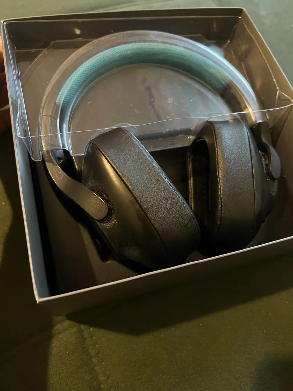 Fone gamer Logitech G233 com microfone 