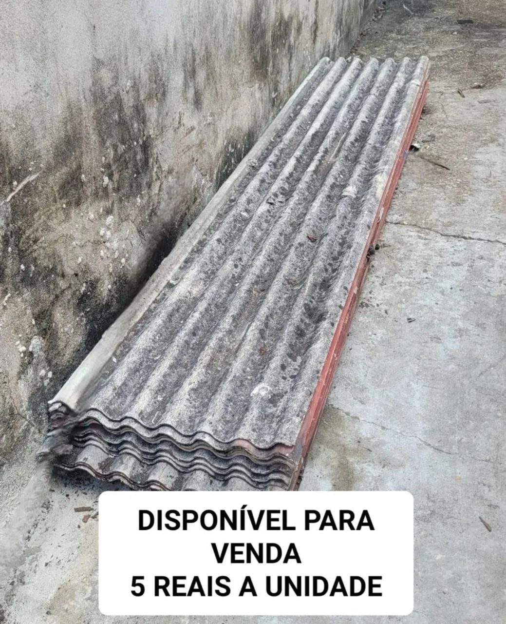 Sofá grande + material de obra usado barato para sair hoje