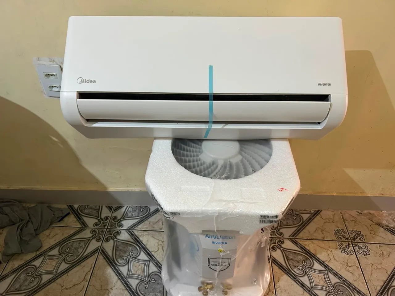 Vendo Split 12 mil btus springer midea - Foto 2