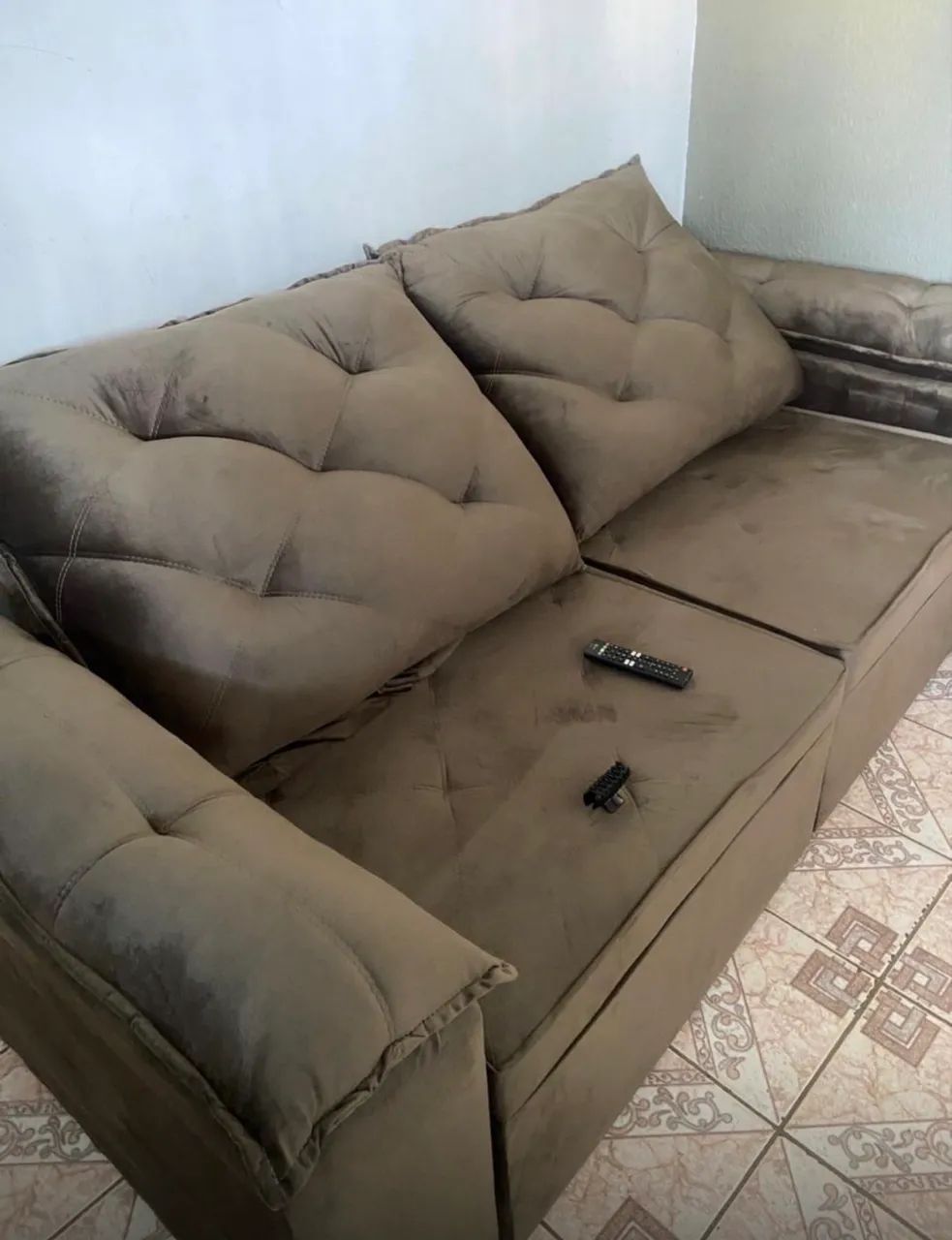 Sofá retrátil top 