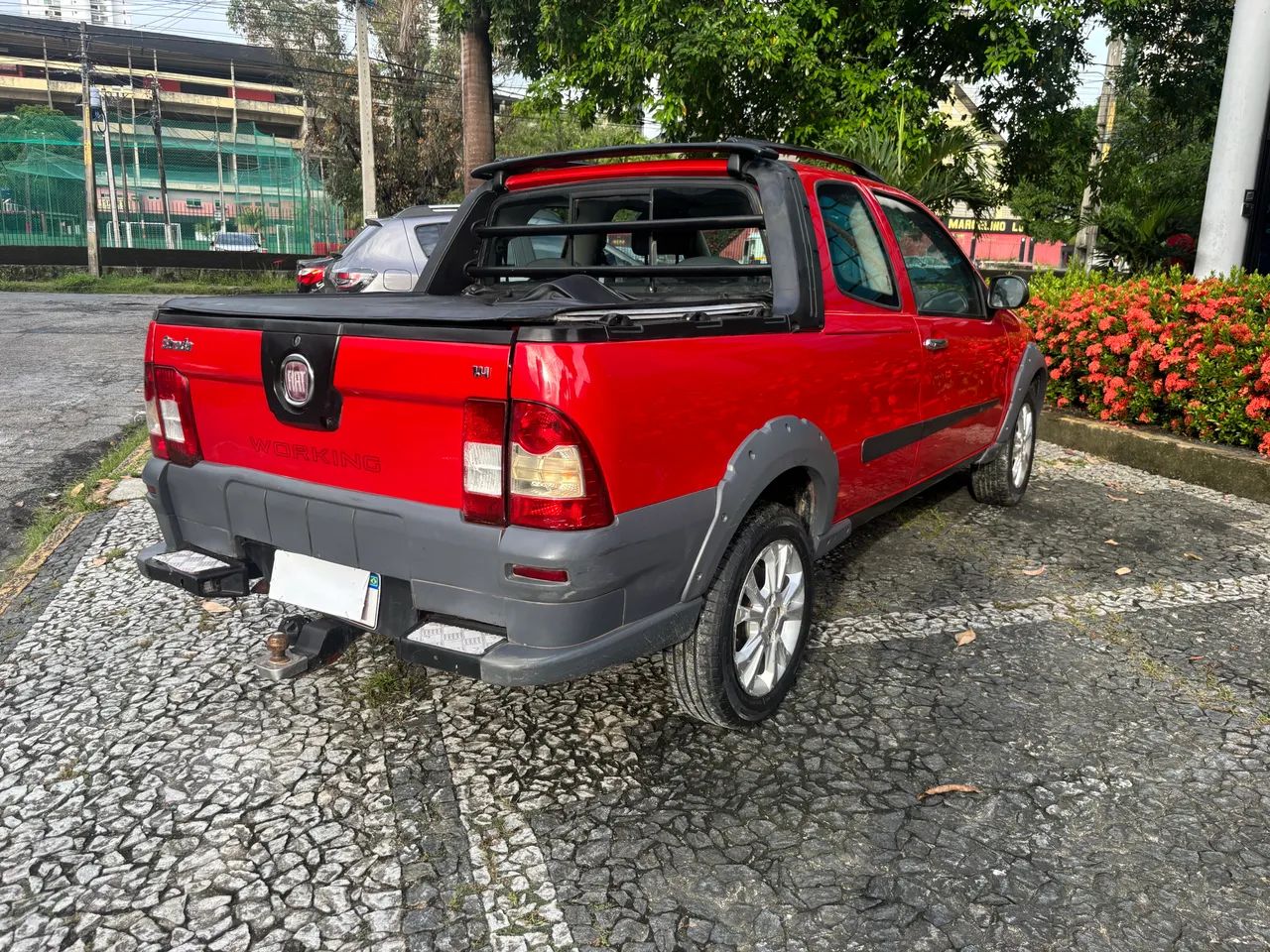 Fiat Strada Working Celeb.1.4 Fire Flex 8V CD 2013 - Foto 4