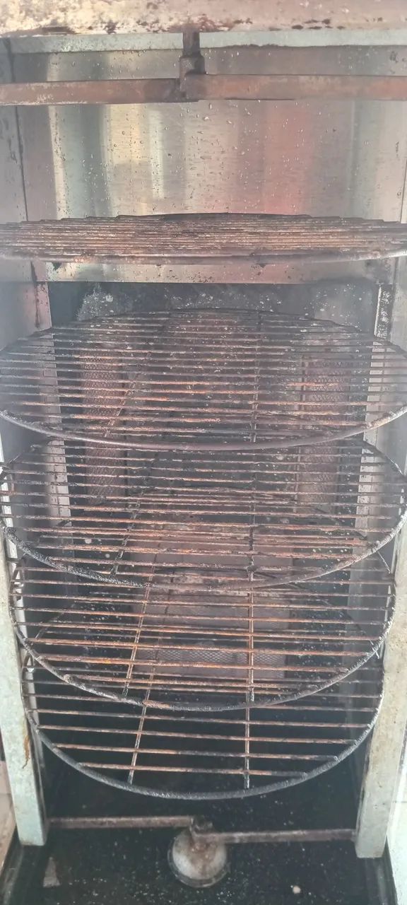 Máquina de assar frango bem conservado! - Foto 4