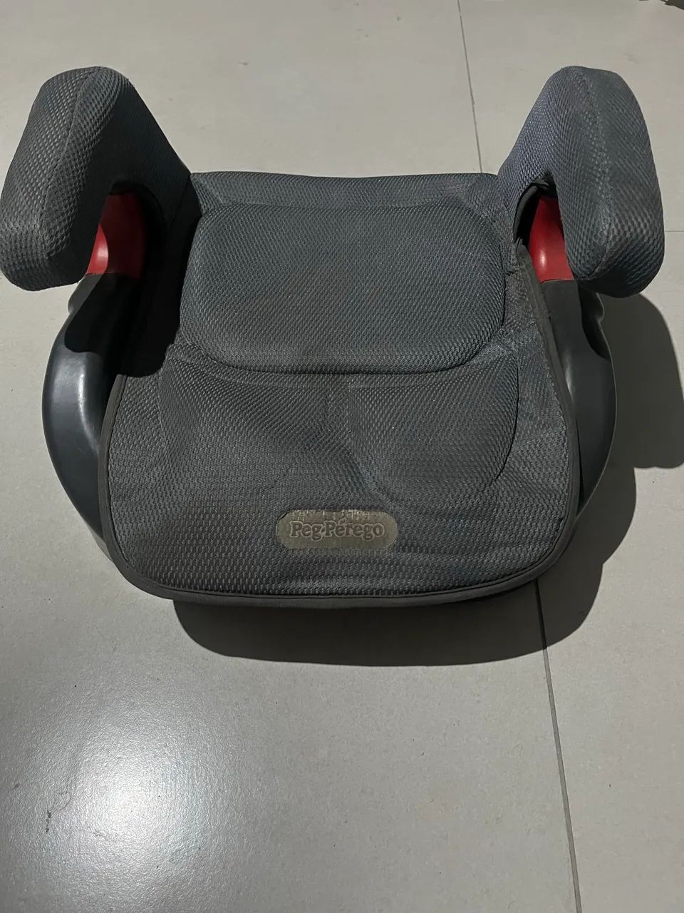  Assento infantil Exelente marca Peg-Perego