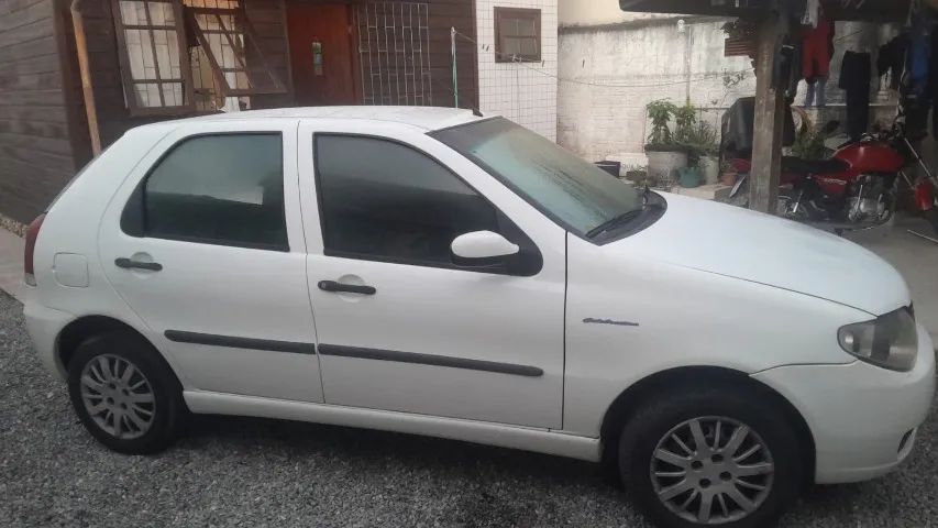 Fiat Palio Celebration 1.0 Fire Flex 8V 4P 2008 - Foto 4