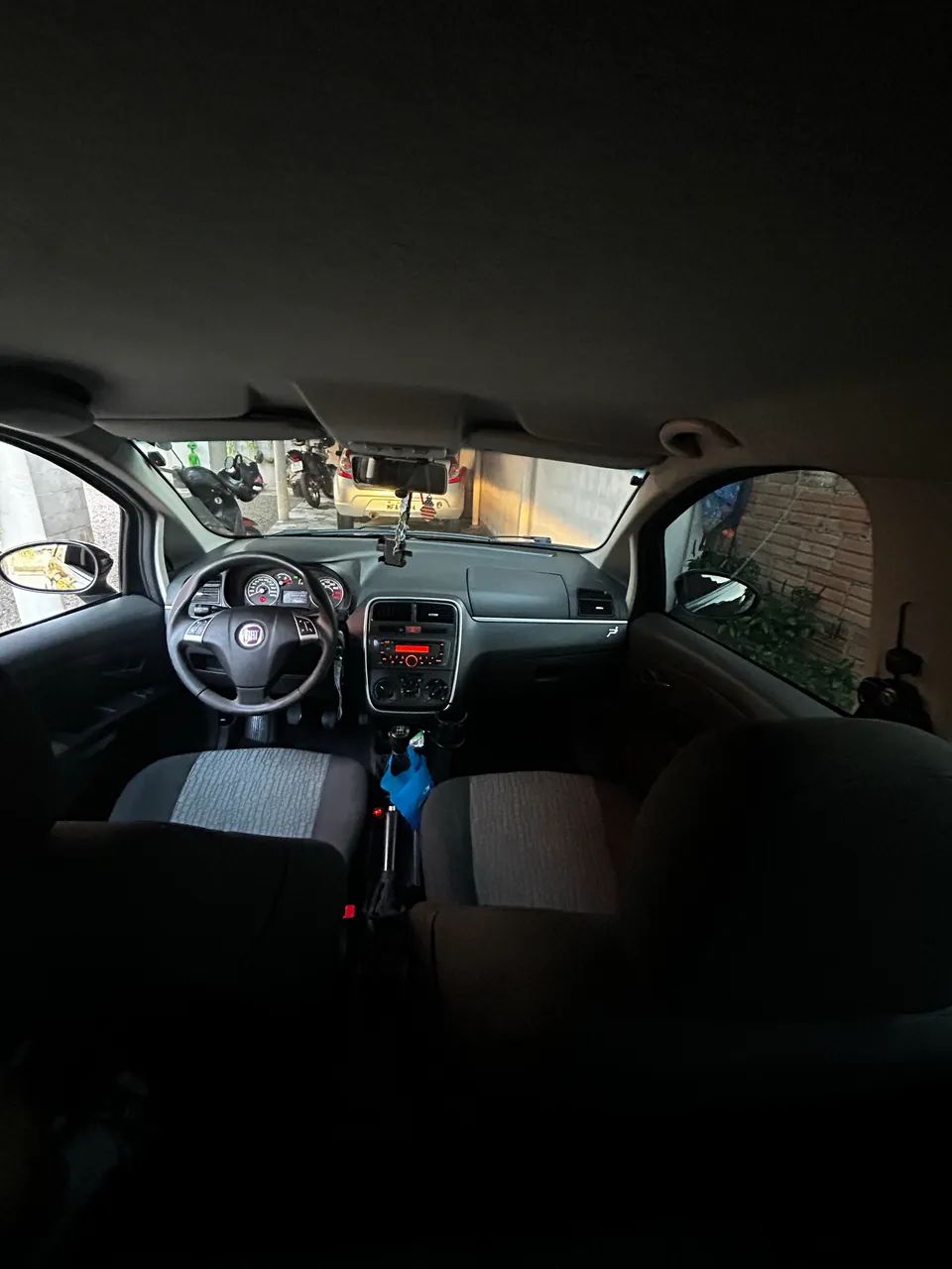Fiat Punto Essence 1.6 Flex 16V 5P 2011 - Foto 5
