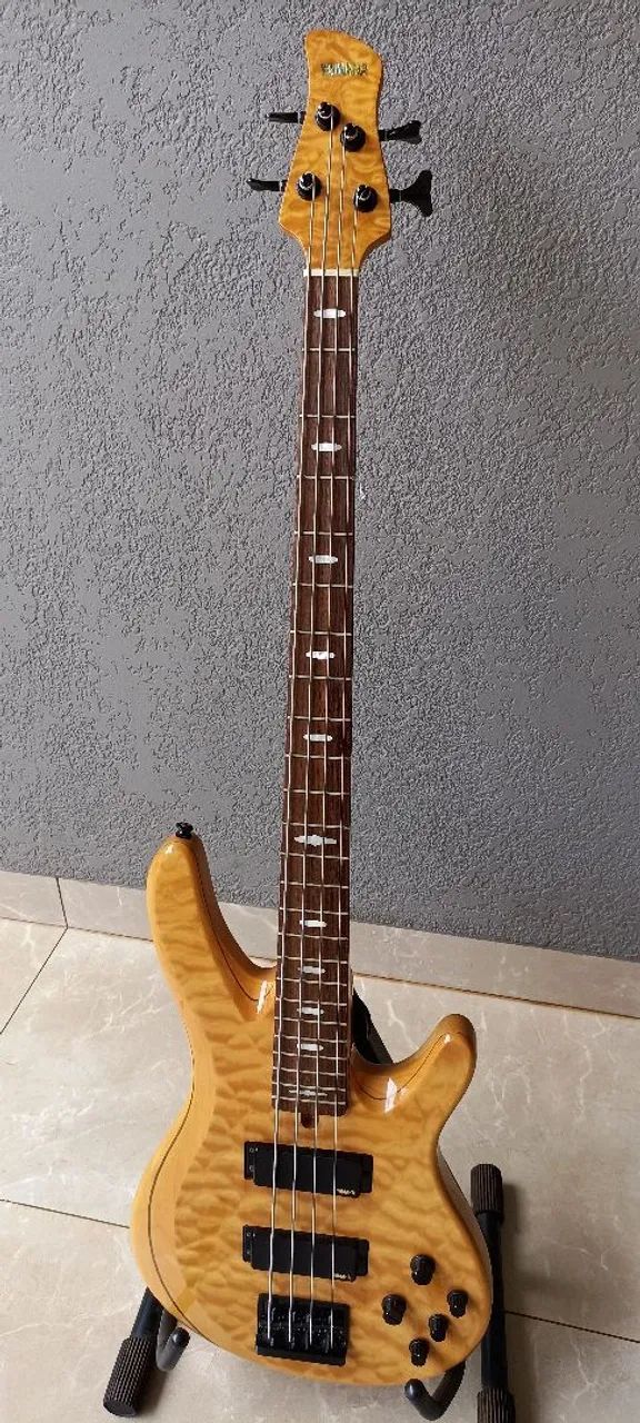 Baixo Yamaha trb1004