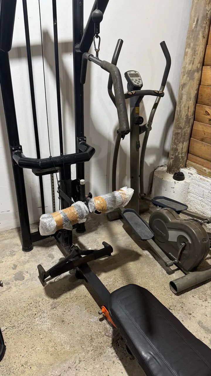 VENDO ACADEMIA - Foto 5