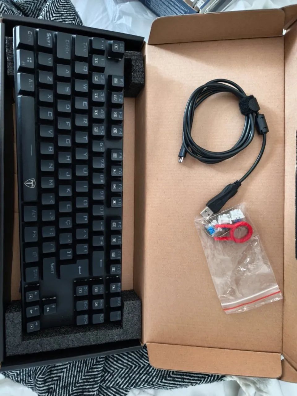 Teclado T-Dagger Bora com Switch Azul - Foto 2