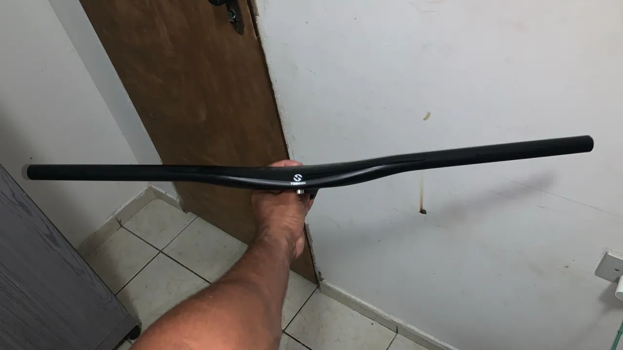Guidão de carbono - Foto 3