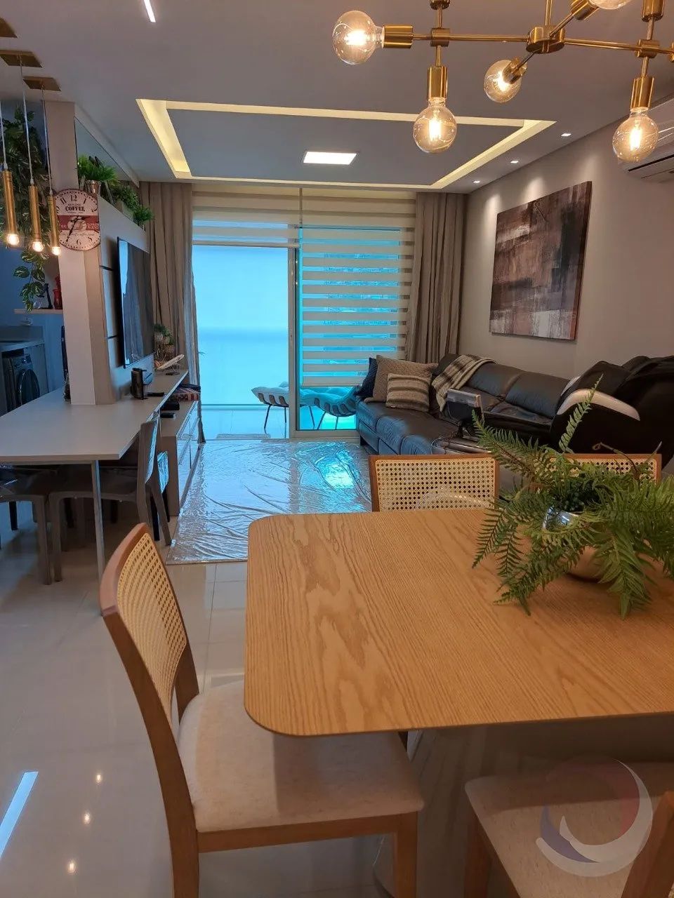 Apartamento de 101m² com 2 suítes na Agronômica - Foto 3