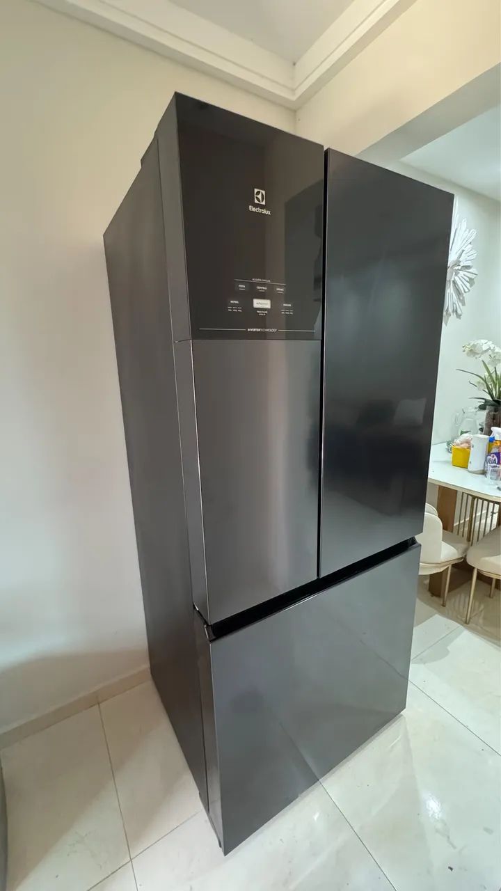 Geladeira/Refrigerador Electrolux