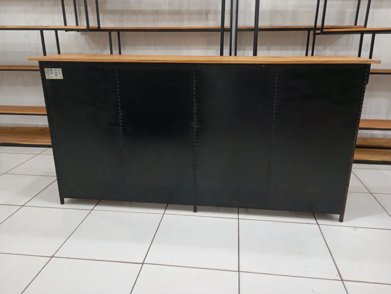 Balcão de atendimento estilo rústico  - Foto 2