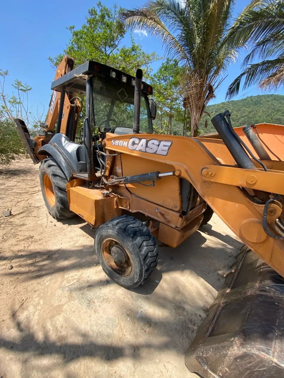 RETROESCAVADEIRA CASE 580N - 2013 - Foto 5
