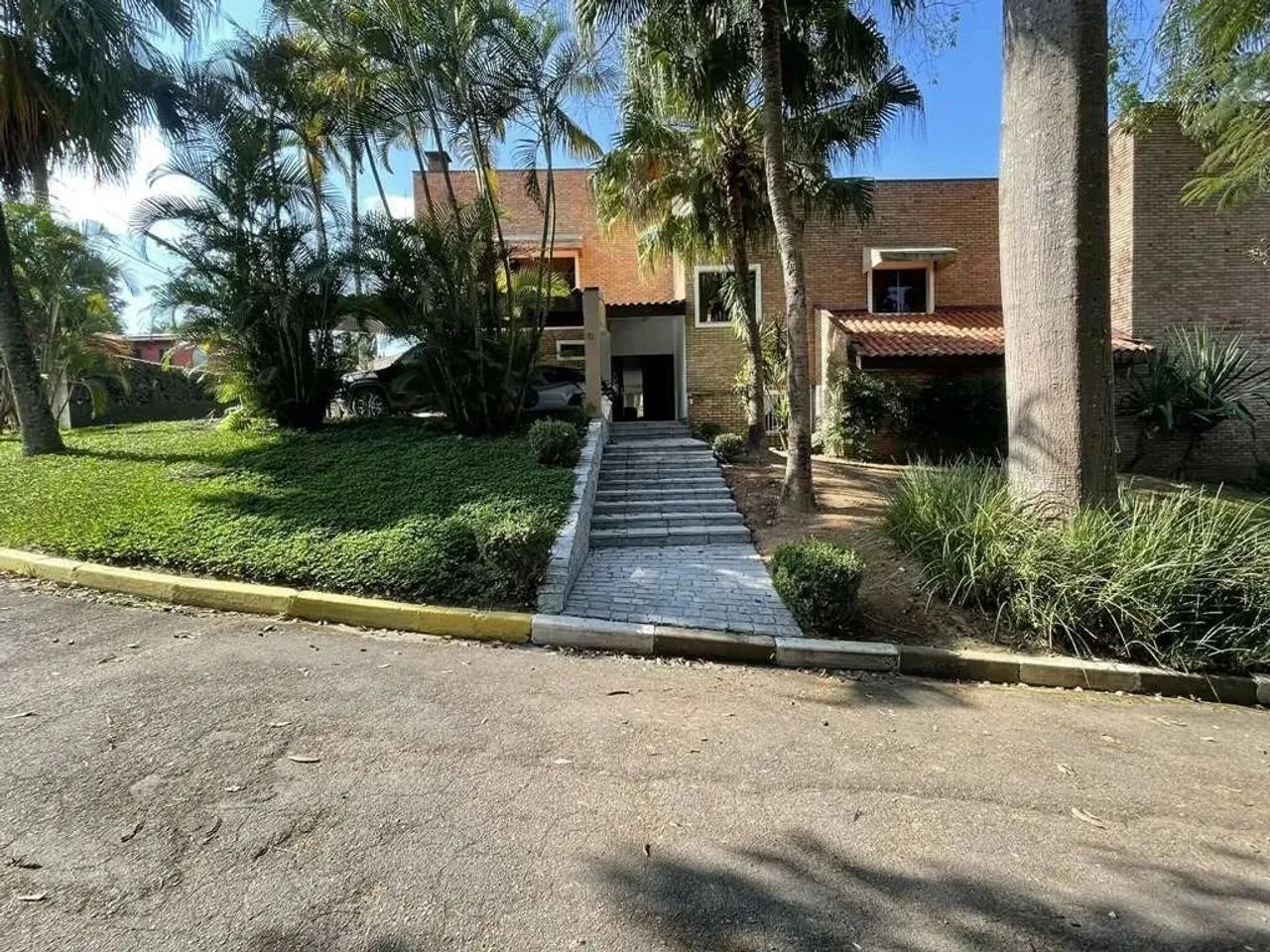 Linda casa de esquina - Foto 4
