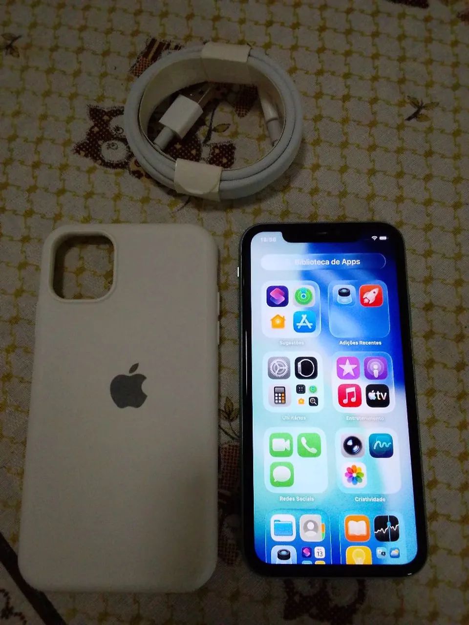 iPhone 11