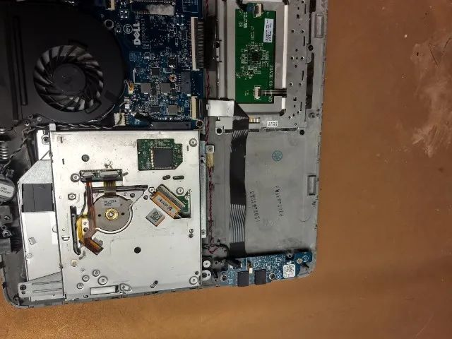 notebook dell xps 15z   modelo P12F - Foto 2