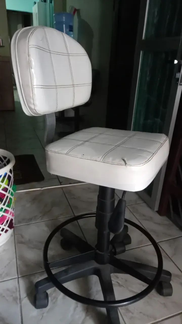 Cadeira para estética 