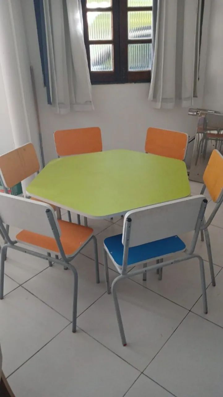 Conjunto de mesa e cadeiras escolares - Foto 2
