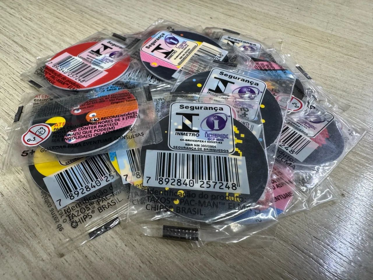 22 tazos de pac man lacrados  - Foto 2