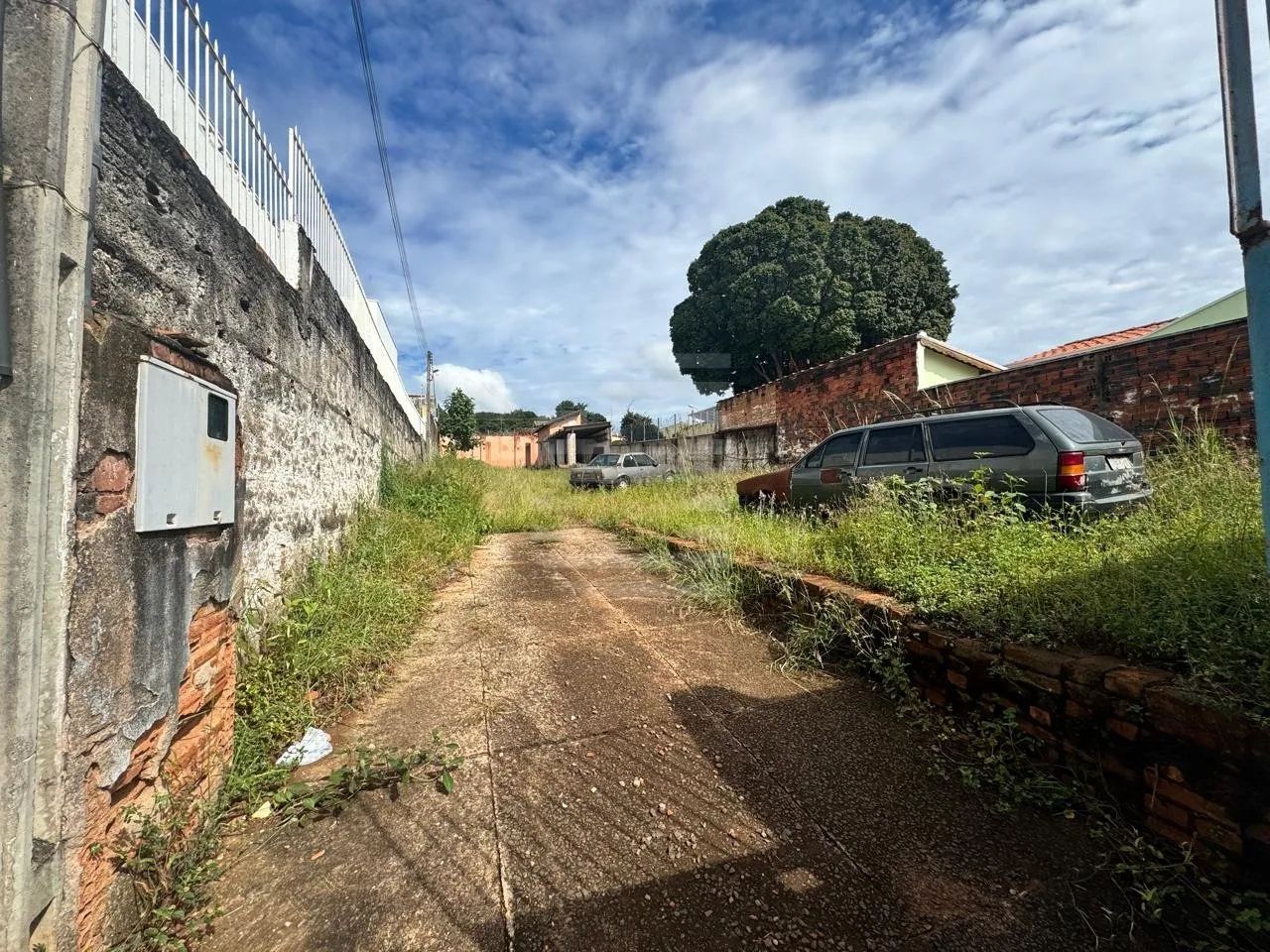 Terreno à venda bairro Vila Nova. Com 578m² | Plano, edícula